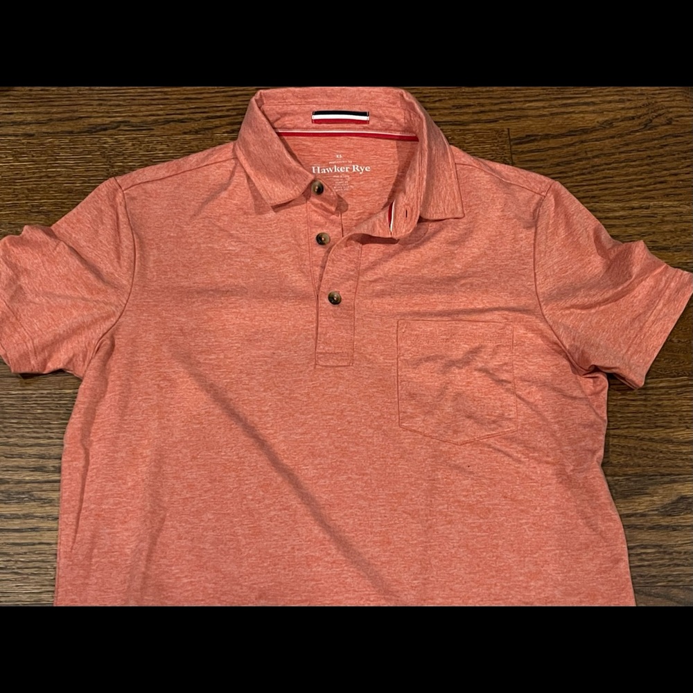 Hawker Rye short sleeve polo, like new. Size XS